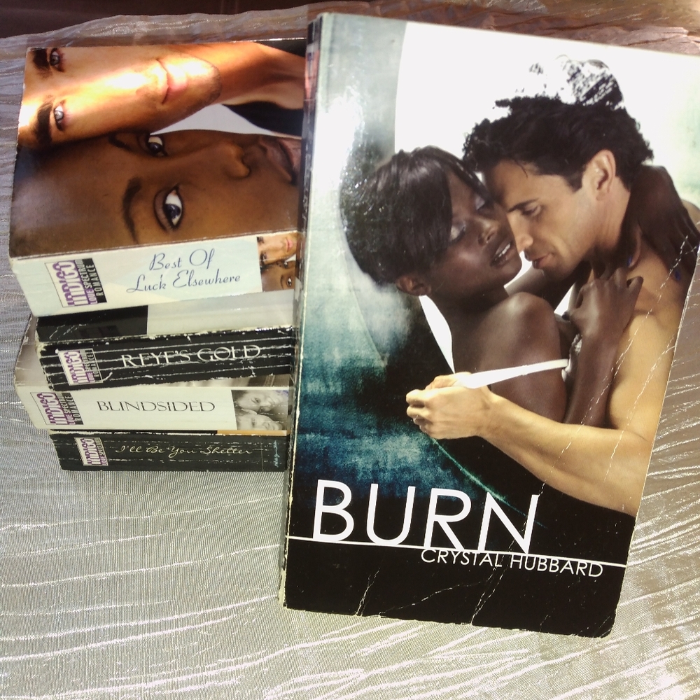 Romance/ Drama Books
